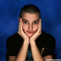 SINEAD O'CONNOR, LA FEDE E IL CORAGGIO - 0249 sinead3 - Gay.it Archivio