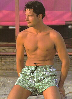 ESTATE, MANGIARE SANO - 0258 mare1 - Gay.it Archivio