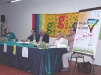 CRISTIANI GAY AL PRIDE - 23 giugno tavolo - Gay.it Archivio