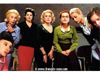 AMORI TRA DIVE - 8donne 2 - Gay.it Archivio
