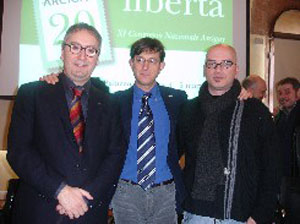 DIETRO LE QUINTE DEL CONGRESSO - Congresso arcigay 2005 gril - Gay.it Archivio