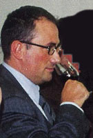 FEDERICO, CUORE DI DIAMANTE - Degustazione Ferrari - Gay.it Archivio