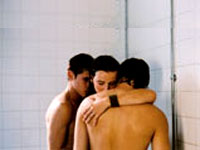 CANNES, MOLTO CLASSICO E POCO GAY - Douches froides - Gay.it Archivio