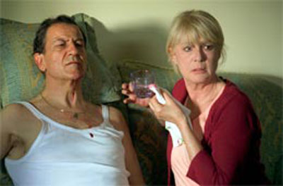 GAY E INVISIBILI - Gas Loretta Goggi - Gay.it Archivio