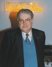 MORITZ, RE DEGLI ORSI - Moritz De Hadeln 2 - Gay.it Archivio