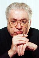 MORITZ, RE DEGLI ORSI - Moritz De Hadeln 4 - Gay.it Archivio