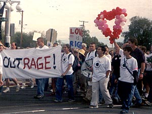 LIBERI DI DICHIARARSI - Outrage - Gay.it Archivio
