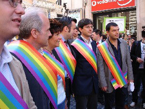 Roma: rinviato al 14 gennaio il 'Tutti in PACS' - Pacs day Roma 2005 1 1 - Gay.it Archivio