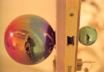 DITTATURA DELLO SPETTATORE - Parreno 1 - Gay.it Archivio
