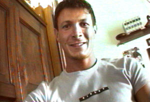 LA DOLCE MUSICA DI ROBERTO - Robert iscr02 - Gay.it Archivio