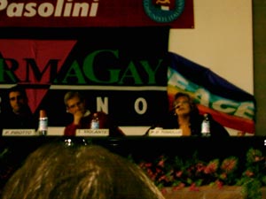 POLITICI CHE AMANO IL PACS - Roma e torino 018 - Gay.it Archivio