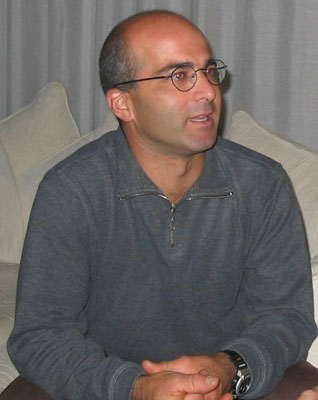 SALERNO: DIFENDIAMO LE CONVIVENZE - Salvatore Di Feo - Gay.it Archivio