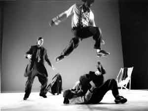 LA MILANO CHE DANZA - Shuffle3 - Gay.it Archivio