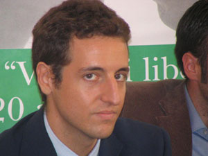 20 DI LIBERTÀ - ag conferenza 17maggio05 ma - Gay.it Archivio