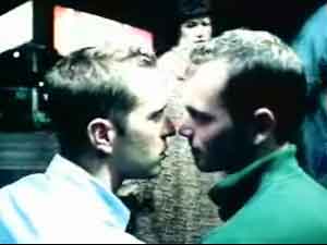 ECCO GLI MTV EUROPE AWARDS - aguilera02 - Gay.it Archivio