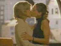 ANGELI CON LA CODA 29 - ally541 - Gay.it Archivio