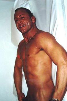 PRIDE IN BARCA AD AMSTERDAM - amsterdam pride05 - Gay.it Archivio