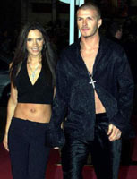 BECKHAM, QUANDO IL CALCIO SI FA SEXY - beckham3 - Gay.it Archivio