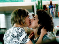 LA CARICA DEI CENTO FILM GAY - benzina film1 - Gay.it Archivio