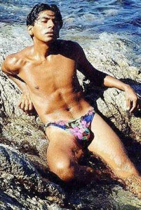 SOLE, SESSO E ALTRE AMENITÀ - cancun01 - Gay.it Archivio