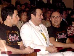 DUO GRILLINI-CECCHERINI AL DOPOFESTIVAL - canino sanremo - Gay.it Archivio