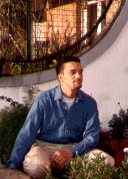 CARLO, SENTI CHI PARLA - carlo iscr11 - Gay.it Archivio