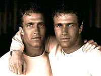 UNIONI GAY: VIA DALL'EUROPA - casa04 - Gay.it Archivio