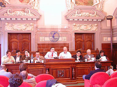CAMPANIA: REGIONALI SENZA SBOCCO? - conferenza Salerno 2004 - Gay.it Archivio