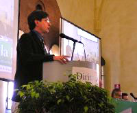 DIETRO LE QUINTE DEL CONGRESSO - congresso 2005 logiudice - Gay.it Archivio