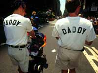 USA: due gay padri di 4 gemelli - due padri 1 1 - Gay.it Archivio