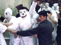Egitto: depositata interrogazione radicale - egitto processo06 - Gay.it Archivio