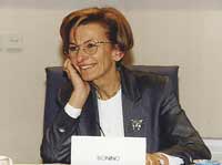 GAY.IT INTERVISTA EMMA BONINO - emma4 - Gay.it Archivio