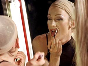 DIRITTI TRANSESSUALI - essere donna - Gay.it Archivio
