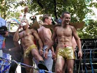 Vienna: Europride di successo - europride2001 04 - Gay.it Archivio