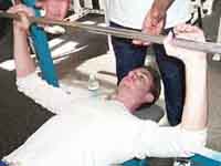 Linea, che calvario! - fitness2 - Gay.it Archivio