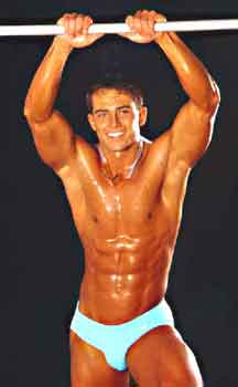 RESISTERE IN PALESTRA - fitness23 - Gay.it Archivio