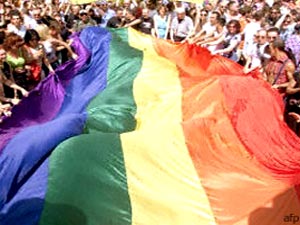 Firenze: prima riunione per creare l'Arcigay - flag250 1 - Gay.it Archivio