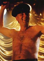 SPOGLIARELLISTA CERCASI - fullmonty04 - Gay.it Archivio