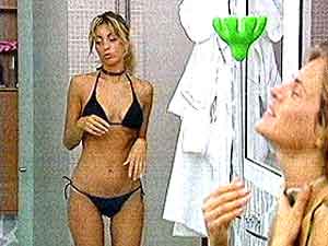 "TROPPO" NIENTE AL GF3 - gf3 11 4manila - Gay.it Archivio