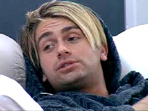 GF4: GIORNO 7 - gf4 28 1 03patrick - Gay.it Archivio