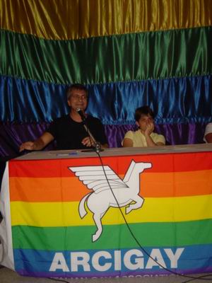 LA POLITICA GAY PARTE DI SLANCIO - grpride02 - Gay.it Archivio