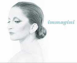 BOOM! MINA SUL WEB - immagini - Gay.it Archivio
