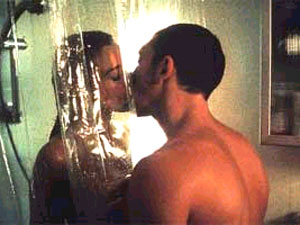 CIAK, SI AMMAZZA IL FROCIO! - irreversible03 - Gay.it Archivio