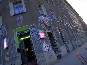 DOVE IL "DIVERSO" È LA NORMA - kreuzberg02 - Gay.it Archivio