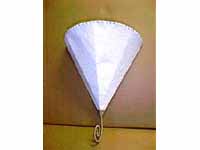 IDEE DA SCOPRIRE SPOGLIANDO LA TERRA - lampada corteccia - Gay.it Archivio