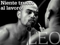 NIENTE TRUCCO AL LAVORO! - leo07 08 - Gay.it Archivio