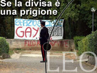 SE LA DIVISA È UNA PRIGIONE - leo9 9 3 - Gay.it Archivio