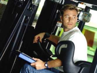 LA GIOIA DI INVESTIRE - magazziniere - Gay.it Archivio