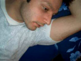 MASSIMO, SORRISO SINCERO - massimo02 - Gay.it Archivio
