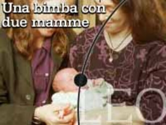 UNA BIMBA CON DUE MAMME - maternita bimbamamme - Gay.it Archivio